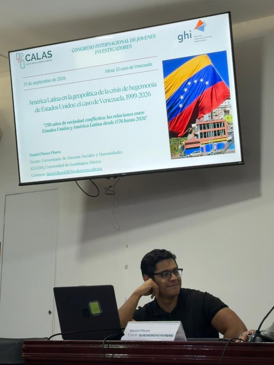 Daniel Flores participa en Congreso Internacional de Jóvenes Investigadores con investigación sobre geopolítica latinoamericana